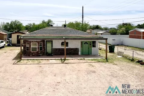 1327 S Perry St, Hobbs, NM 88240