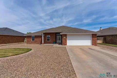 2212 Ralph Boone Dr, Clovis, NM 88101