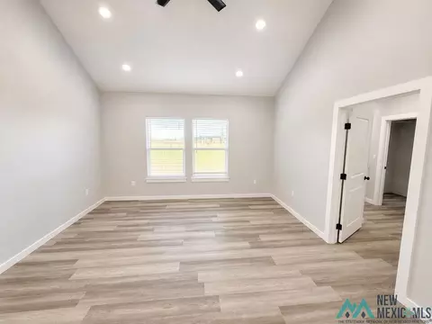 Living - 1532 Sr 77 Hwy, Clovis, NM 88101 photo 3 of 3
