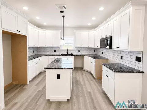 Kitchen - 1532 Sr 77 Hwy, Clovis, NM 88101 photo 1 of 3