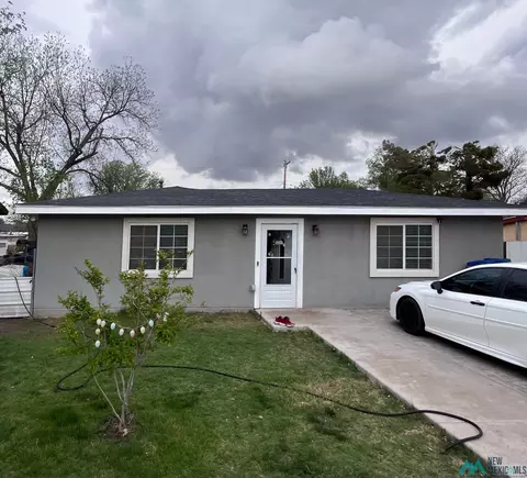 811 El Dora Dr, Roswell, NM 88201
