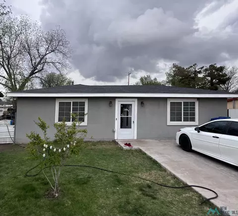 811 El Dora Dr, Roswell, NM 88201