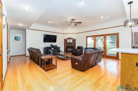 Living - 1600 St Andrews Dr, Clovis, NM 88101 photo 1 of 2