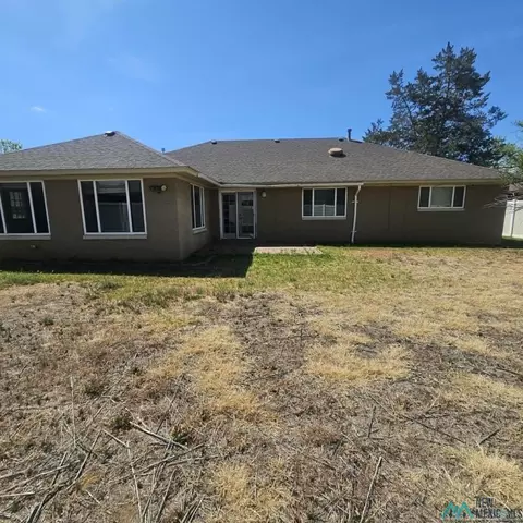 Exterior - 1624 Jonquil Park Dr, Clovis, NM 88101 photo 1 of 2