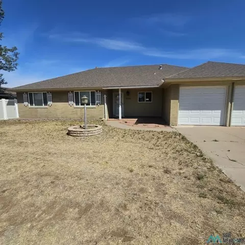Exterior - 1624 Jonquil Park Dr, Clovis, NM 88101 photo 2 of 2