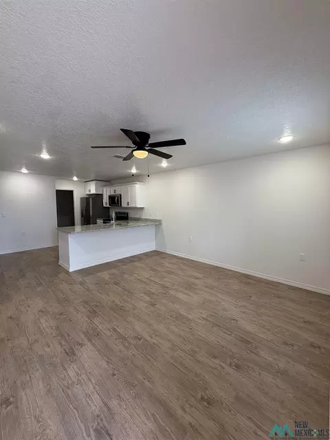 1320 Mission Dr, Clovis, NM 88101 photo 2