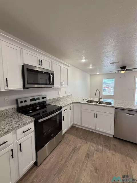 1320 Mission Dr, Clovis, NM 88101 photo 4