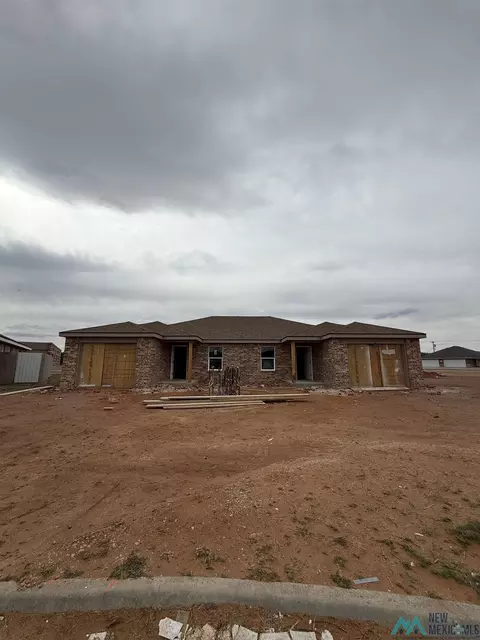 1320 Mission Dr, Clovis, NM 88101