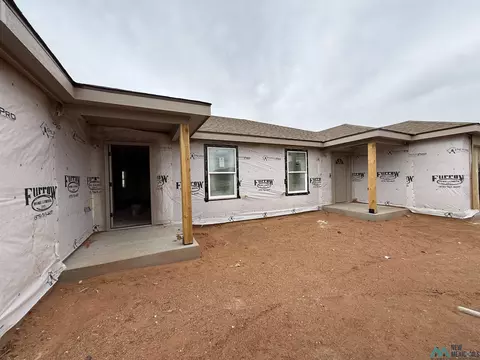 1325 Mission Dr, Clovis, NM 88101