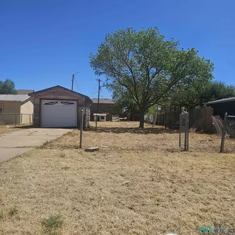 1313 Hickory St, Clovis, NM 88101