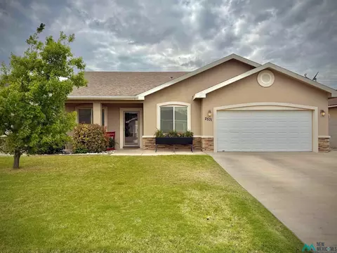 2531 N Green Valley Tr, Hobbs, NM 88240