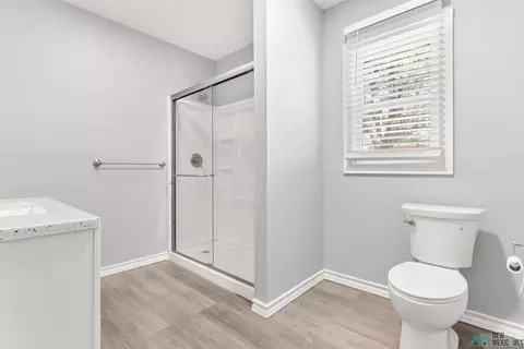 Bath - 1008 Rencher St, Clovis, NM 88101 photo 1 of 4