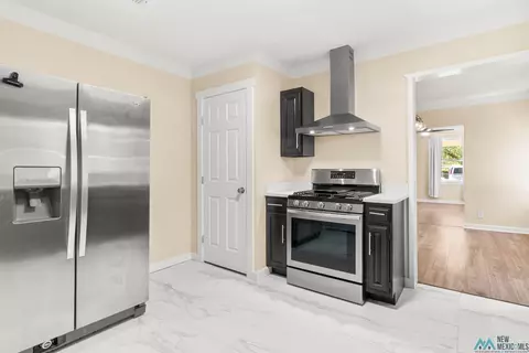 Kitchen - 1008 Rencher St, Clovis, NM 88101 photo 1 of 2