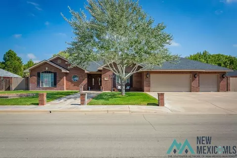 3103 Onate Rd, Roswell, NM 88201