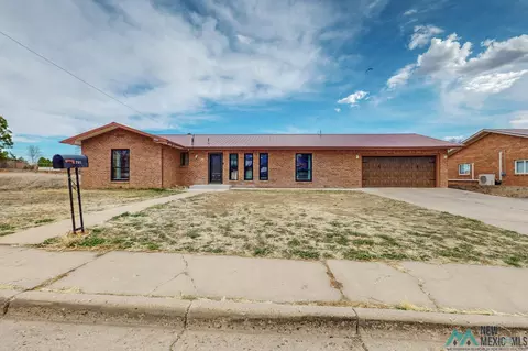 751 Terrace Dr, Las Vegas, NM 87701