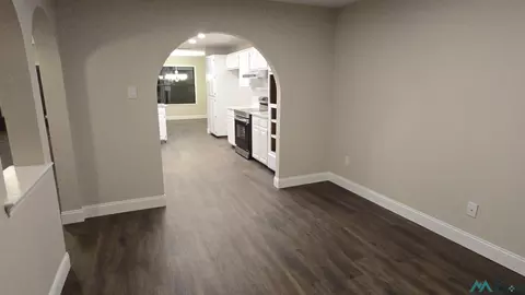 Entry Way - 413 Diamondhead Dr, Clovis, NM 88101 photo 1 of 1