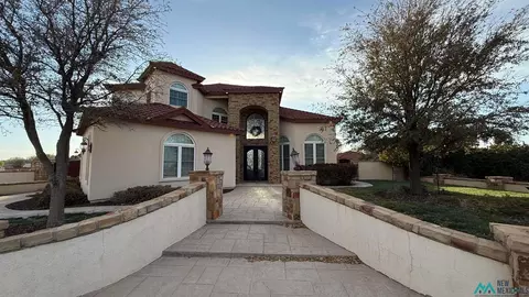 7831 N Tomlinson St, Hobbs, NM 88240