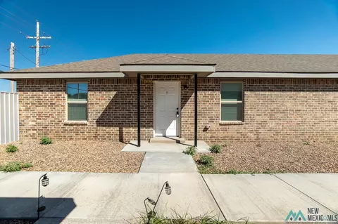 2516 E 14th St, Clovis, NM 88101