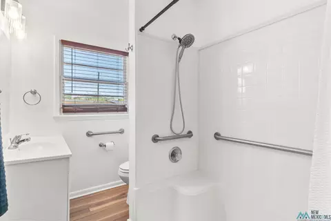 Bath - 2520 Sheldon St, Clovis, NM 88101 photo 1 of 1