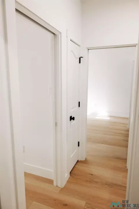 Entry Way - 156 Sandzen Dr, Clovis, NM 88101 photo 8 of 9