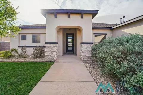 317 Wheat Ct, Carlsbad, NM 88220
