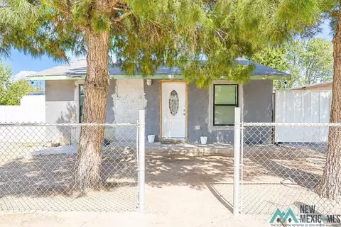 107 S Ash Ave, Roswell, NM 88201