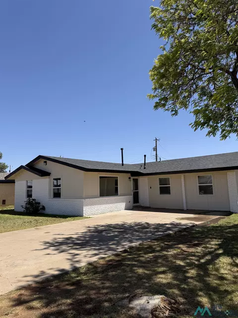 3121 Mandell Cir, Clovis, NM 88101
