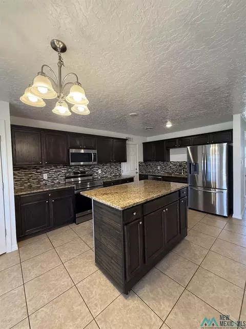 Kitchen - 3121 Mandell Cir, Clovis, NM 88101 photo 1 of 3