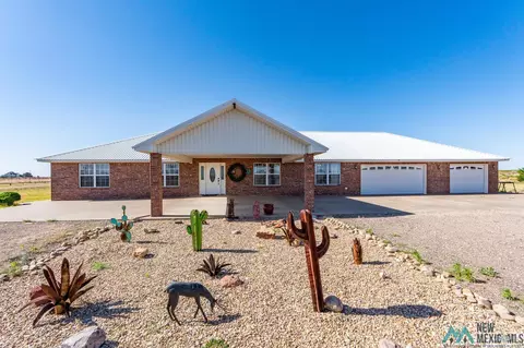 1915 Virginia Ests, Portales, NM 88130