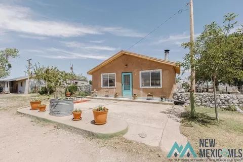12518 Hwy 60, Magdalena, NM 87825