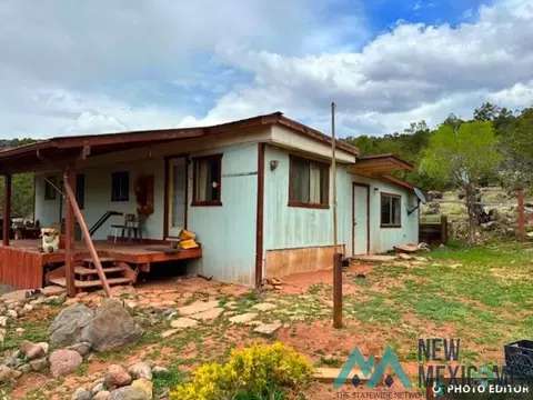 14 Loren Dr, Quemado, NM 87829