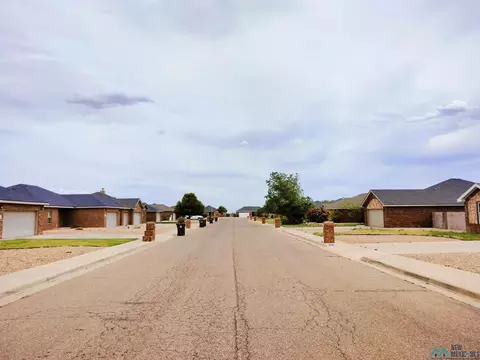 200 Almond Tree Ln, Clovis, NM 88101 photo 5
