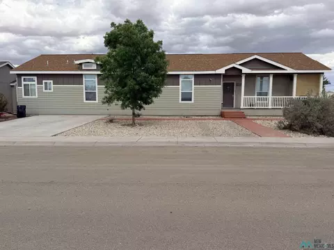 4216 Balsa St, Carlsbad, NM 88220