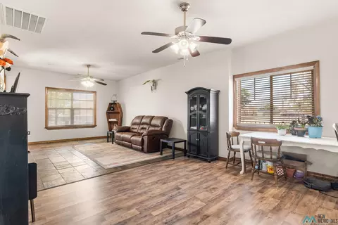 Living - 615 Gidding St, Clovis, NM 88101 photo 3 of 3