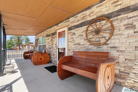 Exterior - 615 Gidding St, Clovis, NM 88101 photo 5 of 7