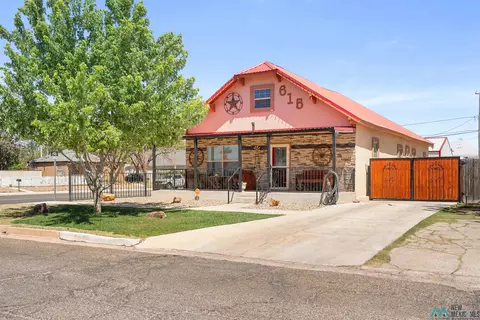 Exterior - 615 Gidding St, Clovis, NM 88101 photo 2 of 7