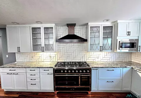 1511 S Grandview Dr, Gallup, NM 87301