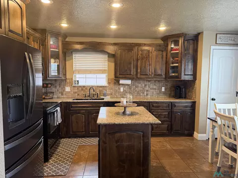Kitchen - 708 Almond Tree Ln, Clovis, NM 88101 photo 1 of 2