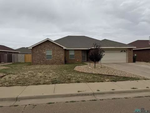 708 Almond Tree Ln, Clovis, NM 88101