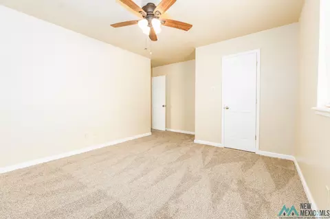 Bedroom - 1621 N Lea St, Clovis, NM 88101 photo 2 of 8