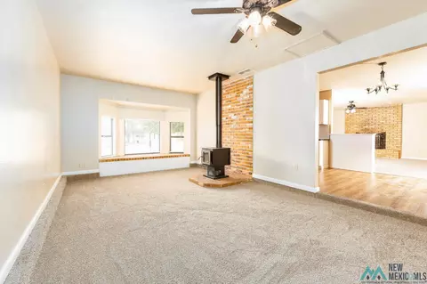 Living - 1621 N Lea St, Clovis, NM 88101 photo 7 of 8