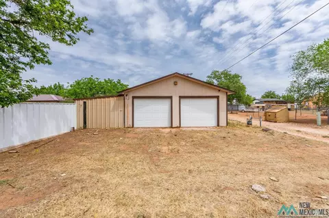 Exterior - 1621 N Lea St, Clovis, NM 88101 photo 12 of 13
