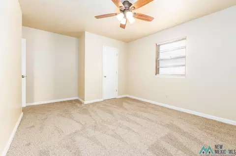 Bedroom - 1621 N Lea St, Clovis, NM 88101 photo 4 of 8