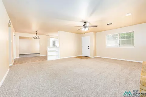 Living - 1621 N Lea St, Clovis, NM 88101 photo 8 of 8