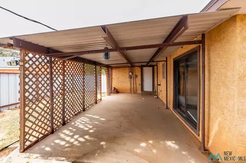 Exterior - 1621 N Lea St, Clovis, NM 88101 photo 6 of 13