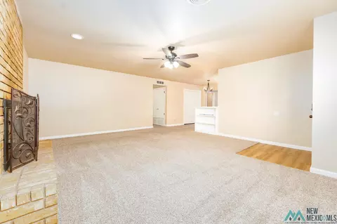 Living - 1621 N Lea St, Clovis, NM 88101 photo 3 of 8