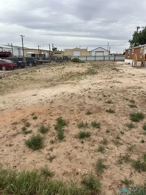 W Gypsy St, Hobbs, NM 88240