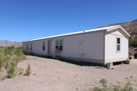 334 Animas Creek Rd, Caballo, NM 87931