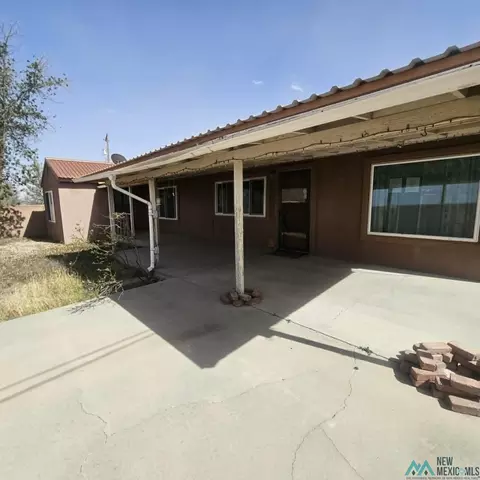 1511 Radio Blvd, Carlsbad, NM 88220