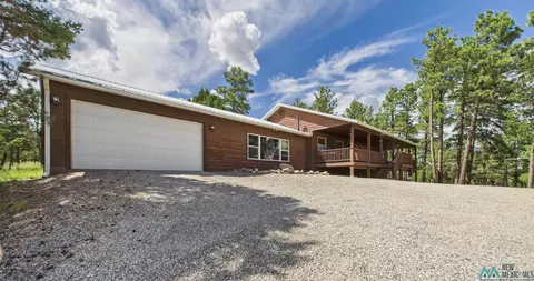 221 Guenevere Ave, Ruidoso, NM 88345